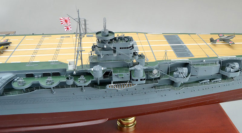 1/144空母瑞鶴精密模型完成品塗装済、木製ハンドメイド艦船模型、空母瑞鶴精密艦船模型完成品台座付の製作と通販専門店 ウッドマンクラブ