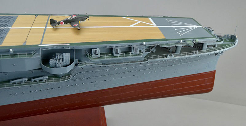 1/144空母瑞鶴精密模型完成品塗装済、木製ハンドメイド艦船模型、空母瑞鶴精密艦船模型完成品台座付の製作と通販専門店 ウッドマンクラブ