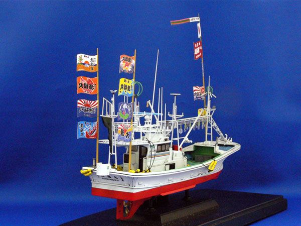 □アオシマ 1/64 大間のマグロ一本釣り漁船 第三十一漁福丸 精密